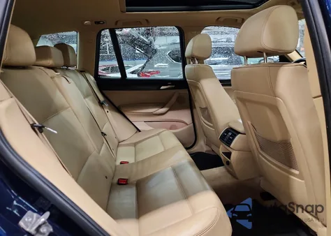 2013 BMW X3 xDrive28I z USA, uszkodzony, nr VIN 5UXWX9C59D0A23186